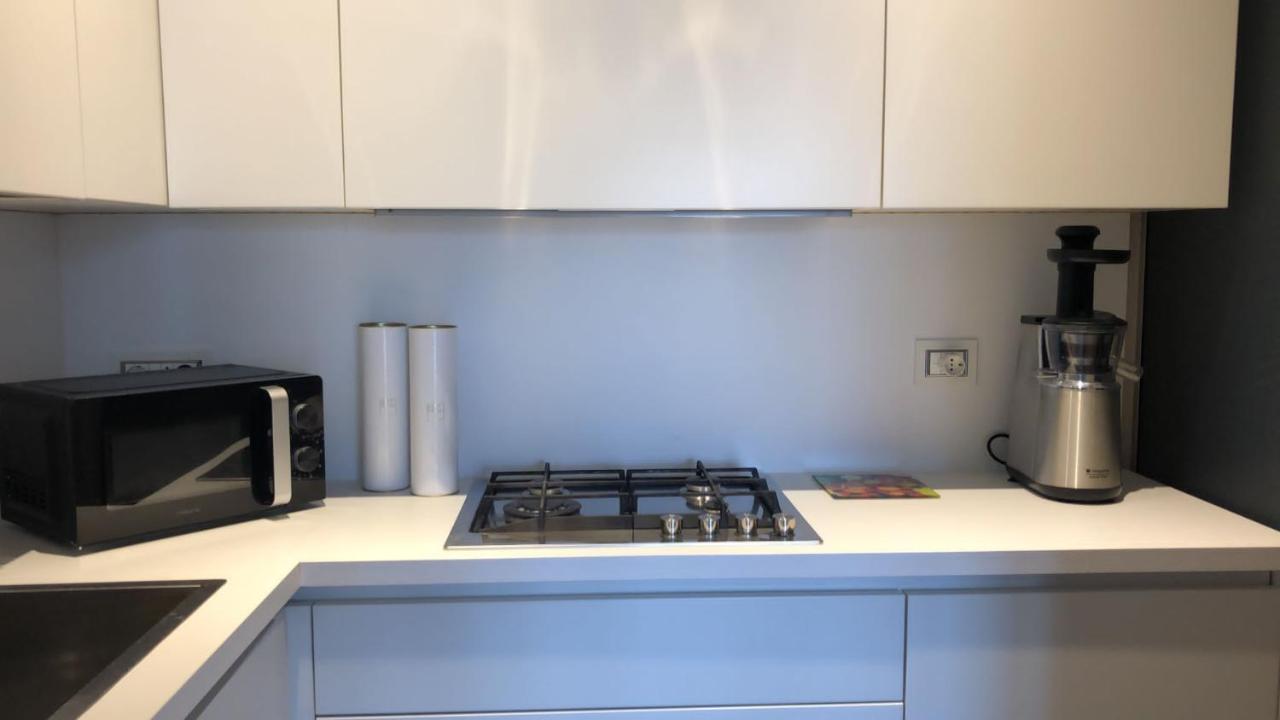 Morivione Apartment - Bocconi Free Parking มิลาน ภายนอก รูปภาพ