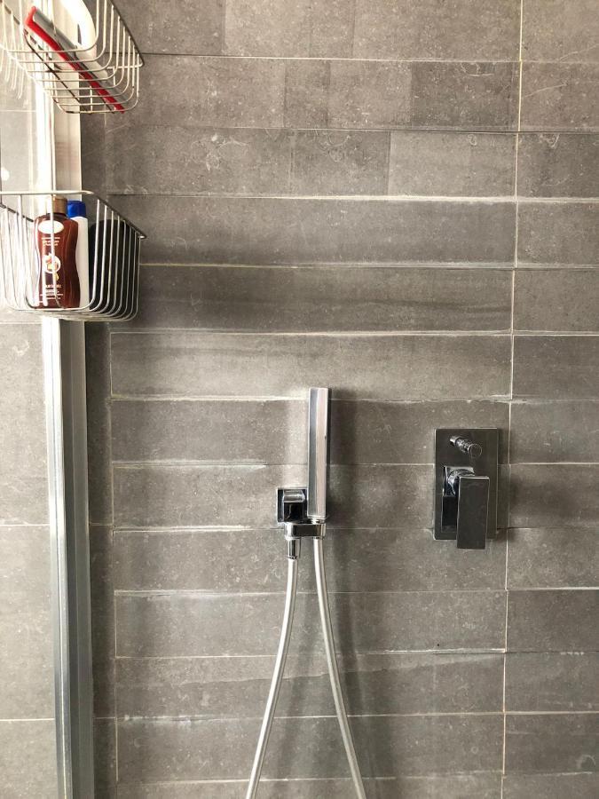 Morivione Apartment - Bocconi Free Parking มิลาน ภายนอก รูปภาพ