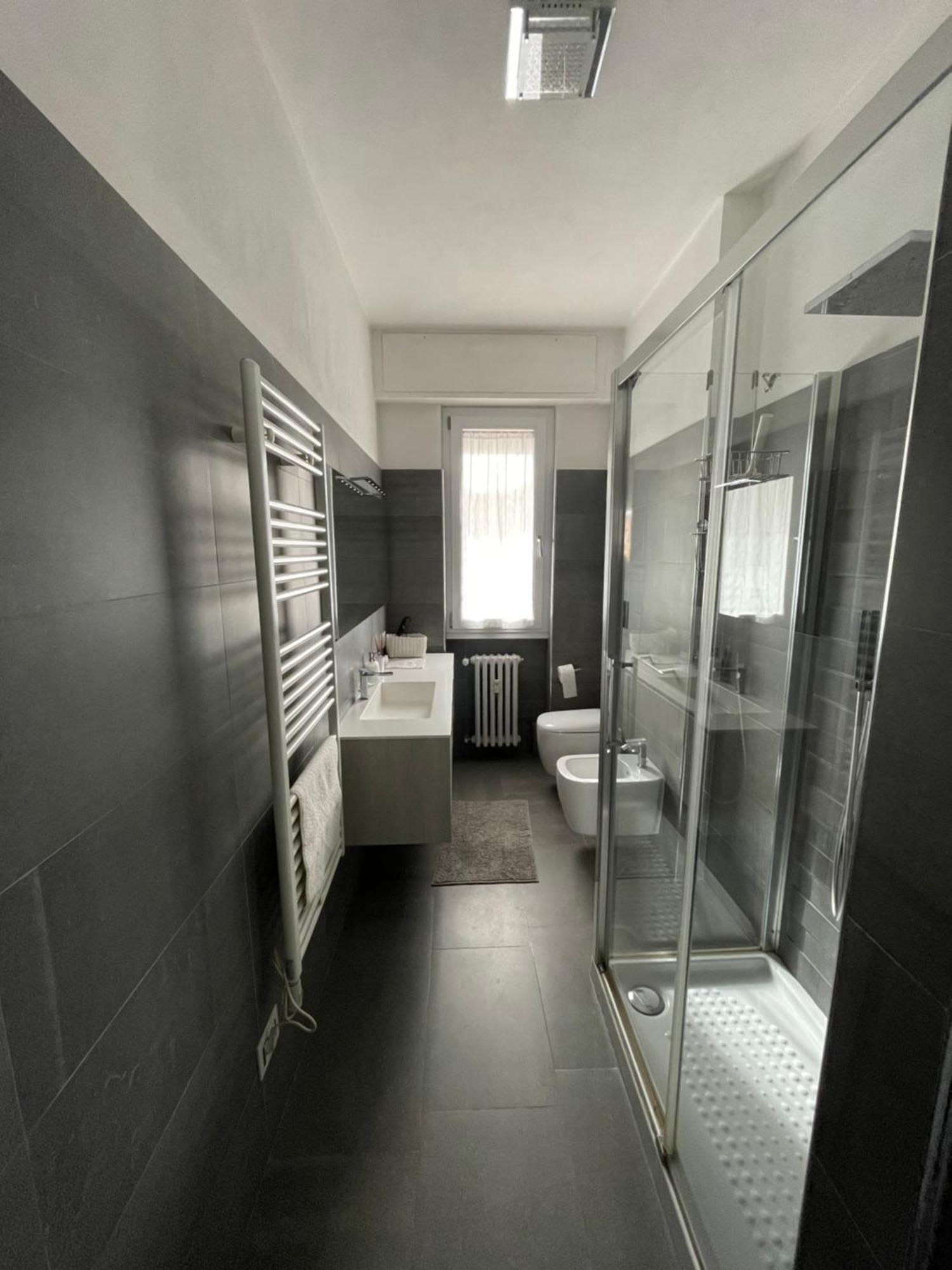 Morivione Apartment - Bocconi Free Parking มิลาน ภายนอก รูปภาพ